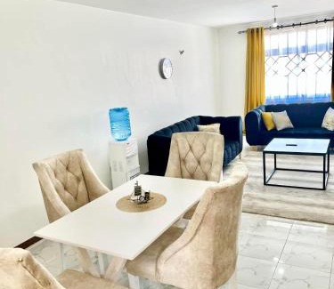 Hospital Apartamento | Blackberry house milimani apartments