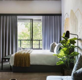Sandown Hotel | Blackbrick Sandton One