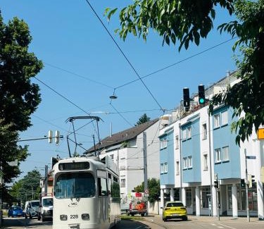 Zahringen Apartamento | Blackforest Apartment Freiburg - 3 Rooms