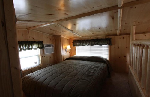Milton Complejo | Blackhawk RV Campground Loft Cabin 11