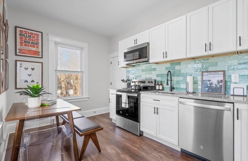 Westside Norwich Apartamento | Blackjack King-3 King Beds-1.8 Mi. To Mohegan