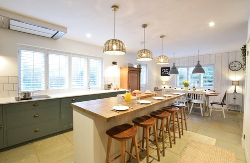 Wenhaston Cabaña | BLACKSHORE HOUSE, WENHASTON, pet friendly in Halesworth