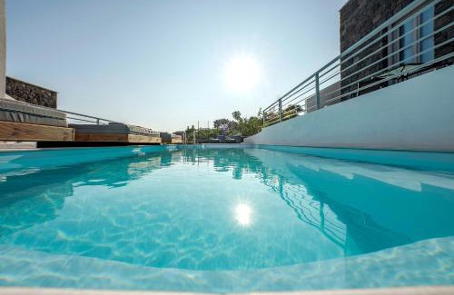 Emporio Apartamento | BlackStone Luxury Suites