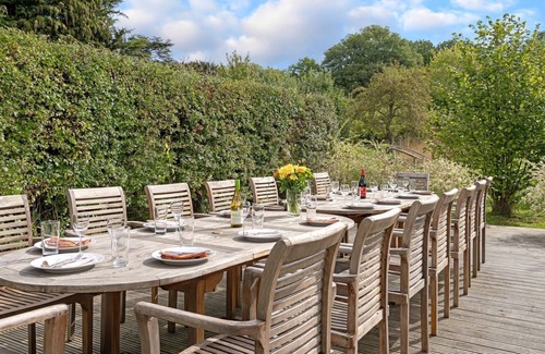 Hay-on-Wye Cabaña | Blackway House - sleeps 20 guests in 7 bedrooms