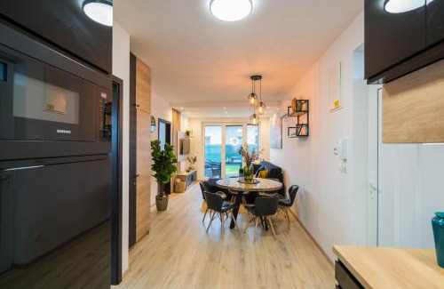 Siofok-Sosto Apartamento | BlackWood '66 Apartman