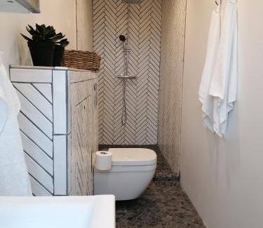 Reykholt Casa | Blackwood cottage near Geysir
