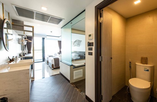 Central Pattaya Hotel | blackwoods Hotel Pattaya