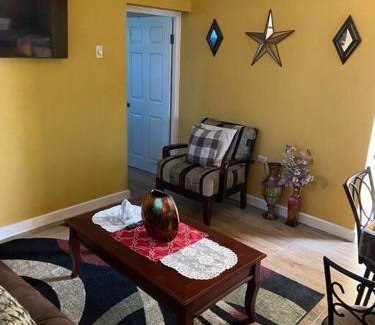 Santa Cruz Apartamento | Blair's Vacay Home