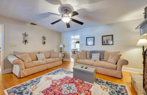 Blairsville Casa | Blairsville Cabin with Hot Tub on Nottely Lake!