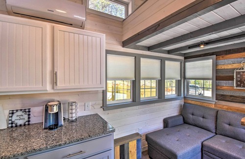 Blairsville Casa | Blairsville Tiny Home w/ Covered Furnished Deck!