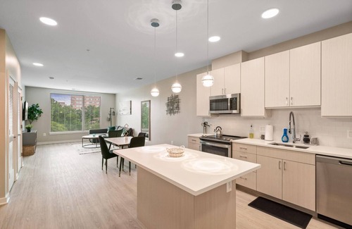 Alexandria West Apartamento | Blake - Alexandria - Apt 403