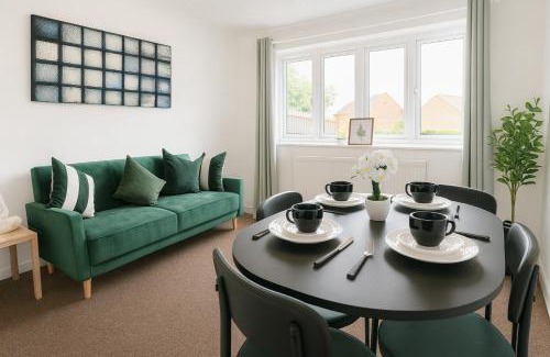 Great Linford Casa | Blakelands 2bed house