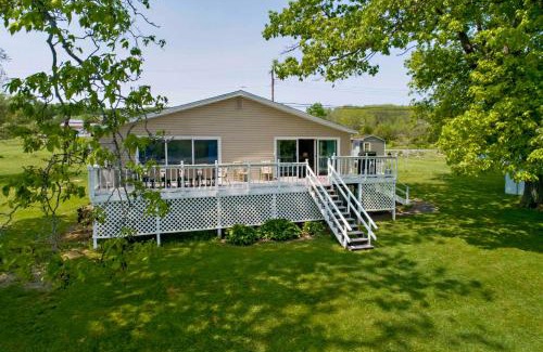 Hammondsport Casa | Blarney Bay on Waneta Lake