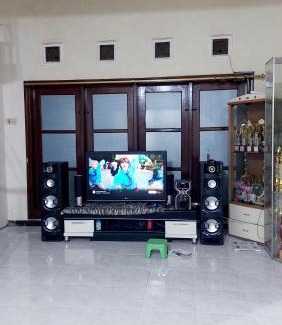 Oro Oro Ombo Casa | Blessed Vintage Villa Batu Malang