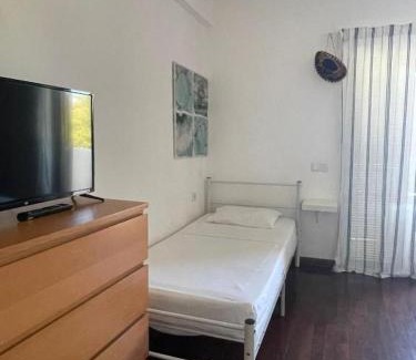 Faro Hostal | Blife Sun Hostel & Rooms