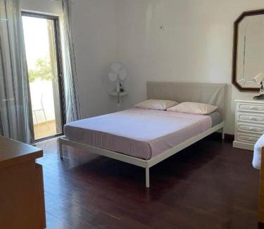 Faro Hostal | Blife Sun Hostel & Rooms