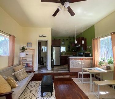 Iowa Hill Apartamento | Blissful Acres hilltop cottage