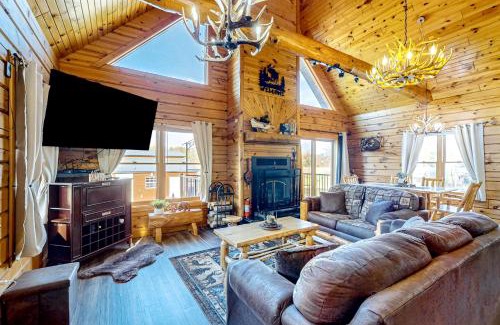 Friendship Casa | Blissful Deer Cabin