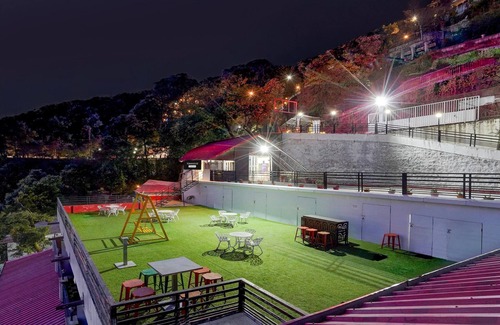 The Mall Road Casa | Blissful Mountain View Near Mall Road