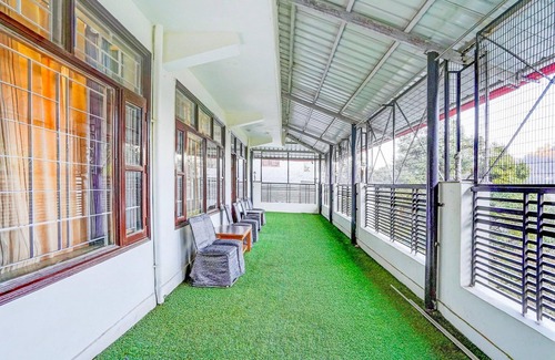 The Mall Road Casa | Blissful Mountain View Near Mall Road