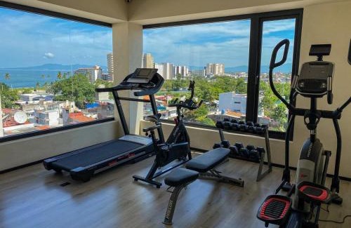 Colonia 5 de Diciembre Casa | Blissful Ocean-View Penthouse with Rooftop Pool