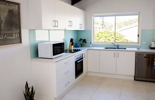 Surf Beach Casa | Blissful Stay Moments From the Beach