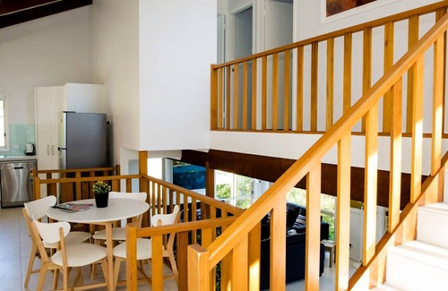 Surf Beach Casa | Blissful Stay Moments From the Beach