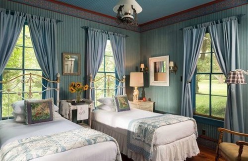 Cat Spring Cama Y Desayuno | BlissWood B&B Ranch