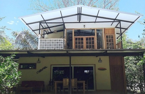 Playa Hermosa Cóbano Casa | Blitz Training Center Clubhouse - "Get away & Get fit at beachfront property"