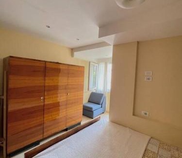 Blloku Apartamento | Bllok's Brightest Gem - A Chic Stay in the Heart of Tirana