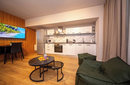 Tirana Apartamento | Blloku Unique Apartments 2