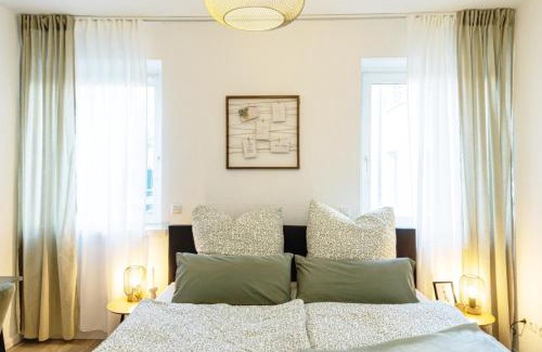 Jena-Zentrum Apartamento | Bloßfeld-Apartments Geräumige Stadtoase mitten im Zentrum mit 3 Schlafzimmern, Gratis Parkplatz, W-Lan, Netflix