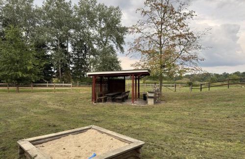 Eschede Casa | Blockhäuser auf Reiterhof in Eschede