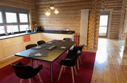 Oberhavel Apartamento | Blockhausvermietung Himmelpfort