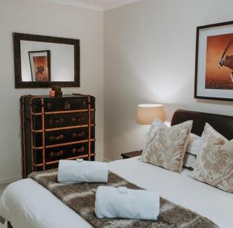 Eikenbosch Casa | Bloemendal Wine Estate Accommodation