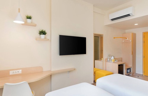 Hyderabad Hotel | Bloom Hotel - Jubilee Hills