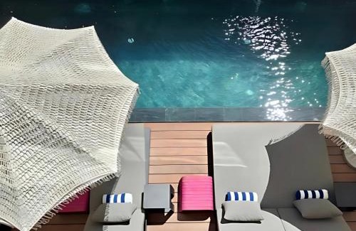 Carmen Hotel | Blooma Boutique Hotel