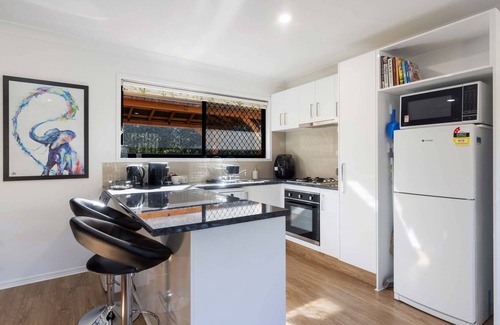 Beerwah Casa | Bloomfield Villa! - Breakfast Deal