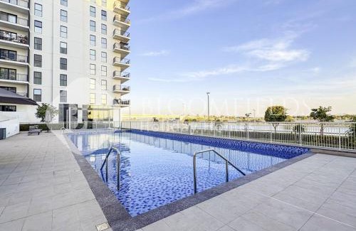 Madinat Zayed Apartamento | Bloomfields Comfortable 1Br In Water Edge