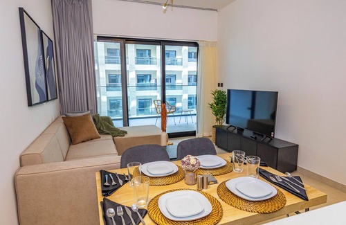 Jadaf Apartamento | Bloomfields Stylish 1Br Binghatti Creek