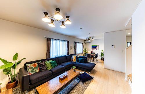 Maeda Villa | Blooming Season
