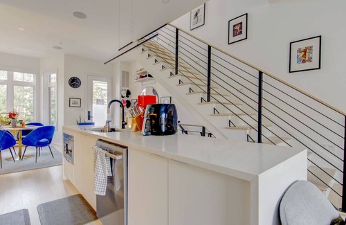 Bloomingdale Casa | Bloomingdale Townhouse | Rooftop and EV Parking