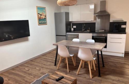 L'Isle-sur-la-Sorgue Apartamento | "Blossom of Provence"