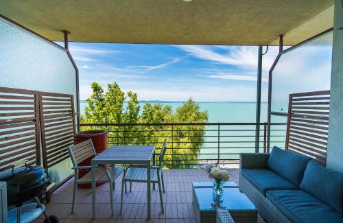 Siofok Aranypart Apartamento | BLTN Panorama Apartment