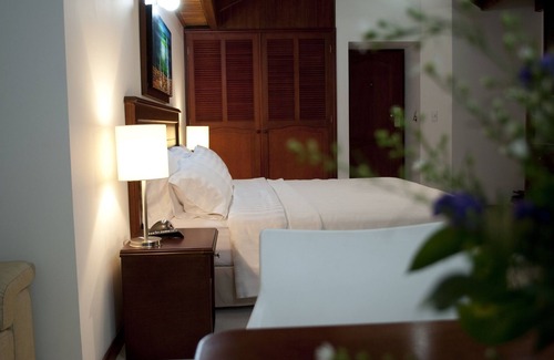 Quinta Paredes Hotel | Blu Inn Hotel