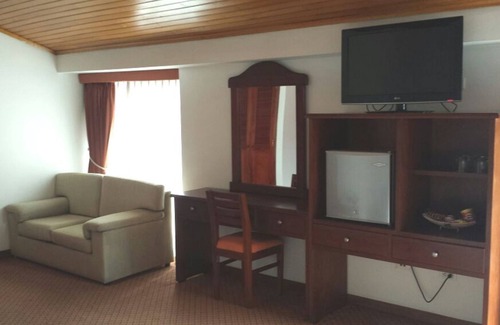 Quinta Paredes Hotel | Blu Inn Hotel