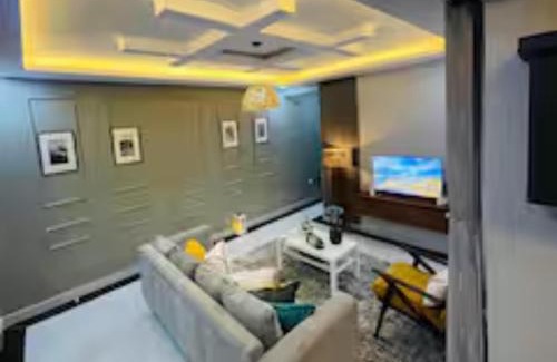 Kireka Apartamento | BluBlush Fine Living
