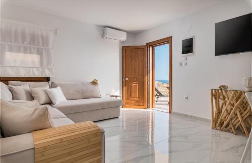 Kassandra Casa | Blue and Green infinity