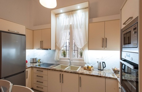 Athens Apartamento | Blue Ark Lavish Sauna Suite