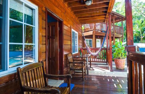 Antoneys Cay Hotel | Blue Bahia Resort